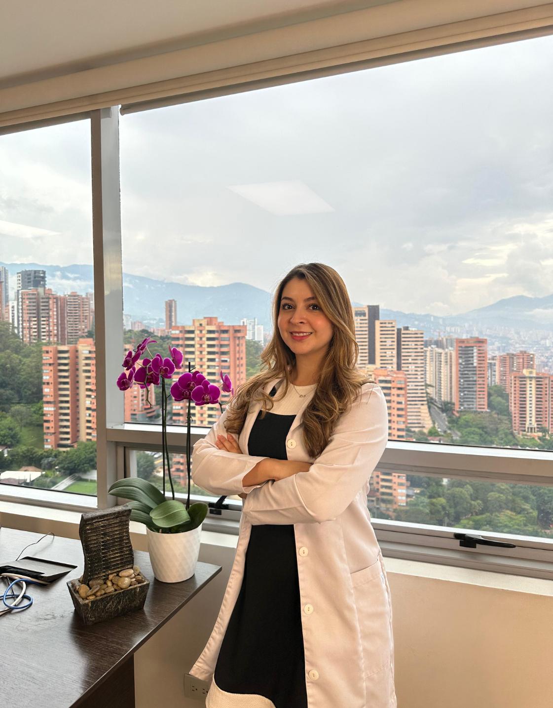 Médica y Máster en Medicina Estética